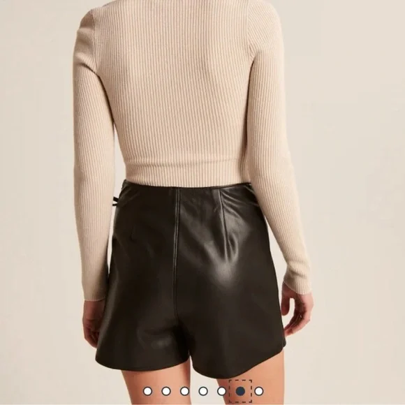 Abercrombie & Fitch Black Faux Leather Mini Skort Skirt Size XXS